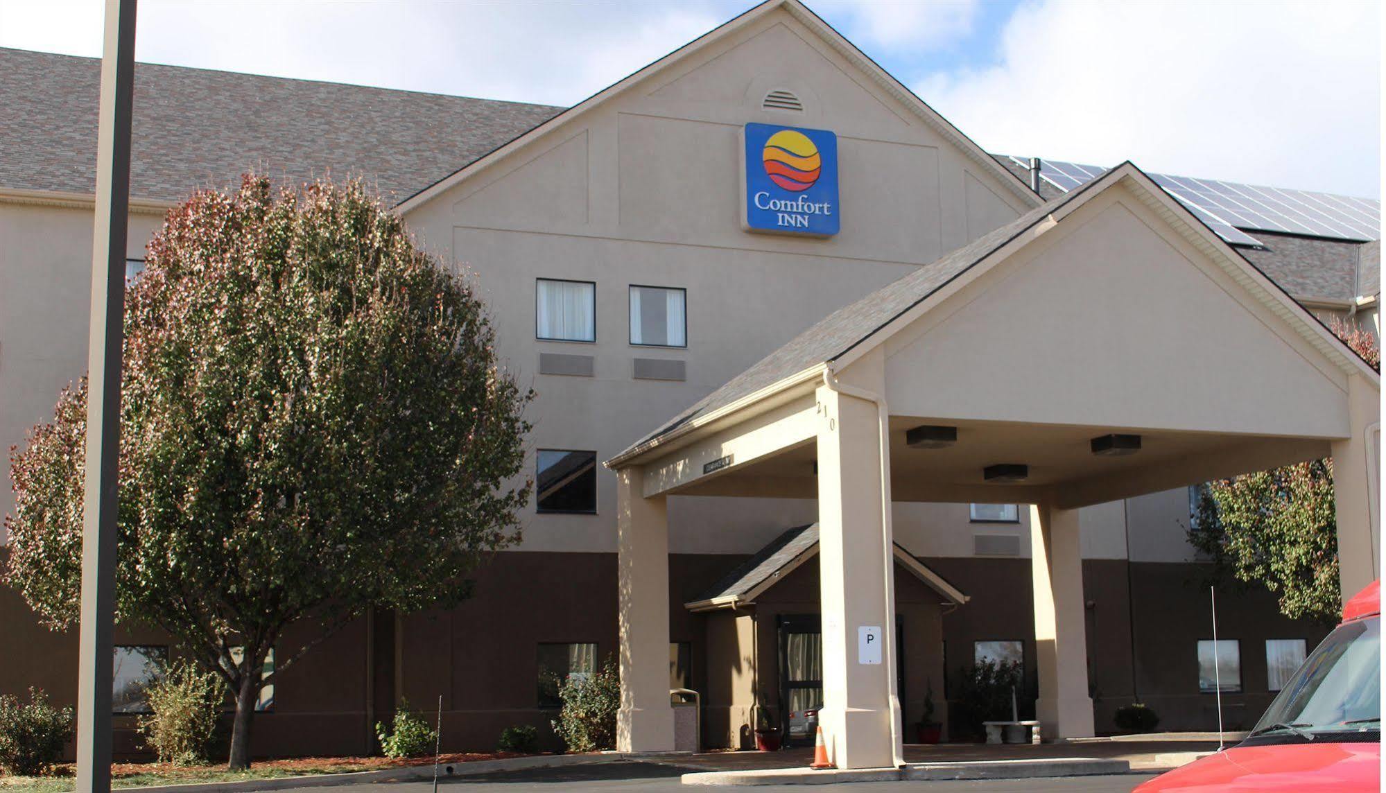 Comfort Inn Grain Valley Exterior photo